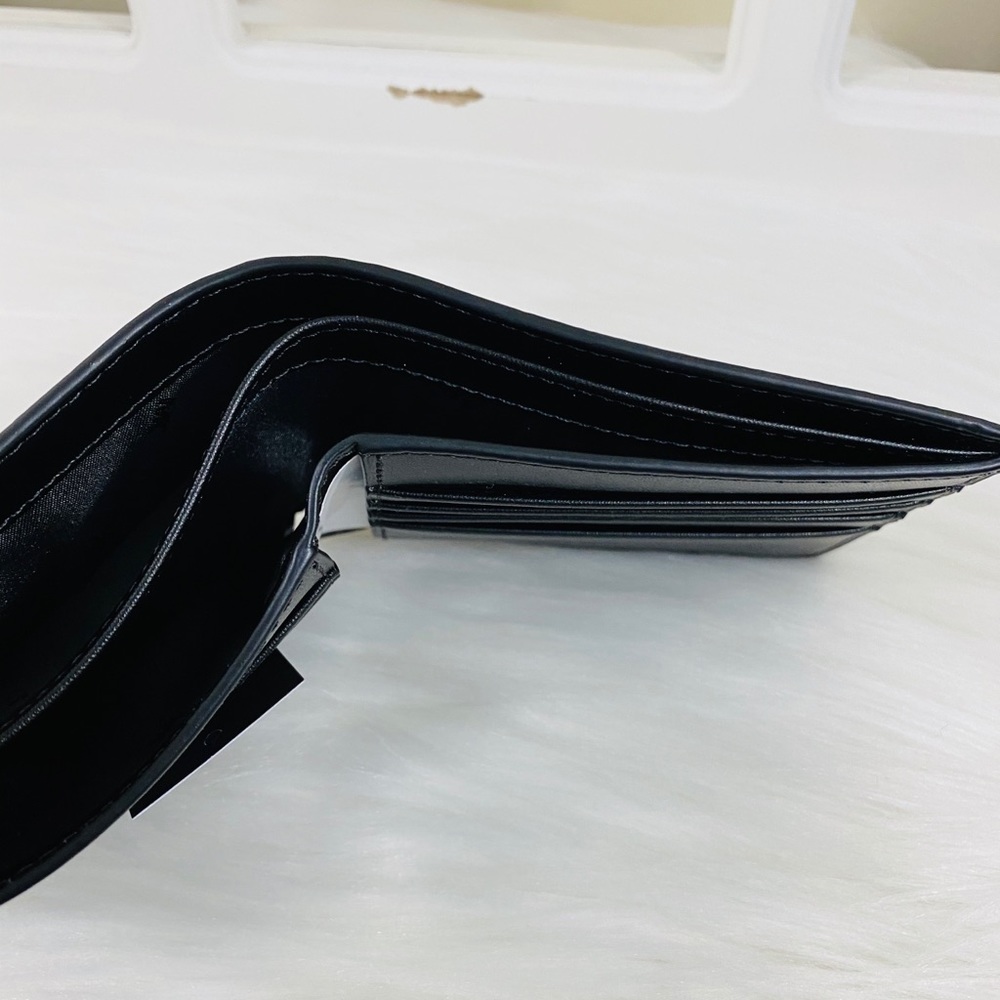 MK Men’s Cooper Billfold Wallet - Picture 7 of 11